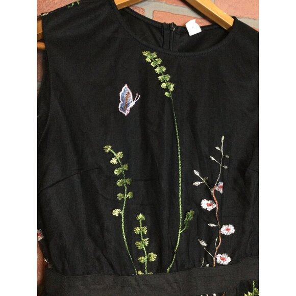 Black Floral Embroidered Dress Size M Long Mesh Sleeves Whimsigoth Fairygrunge - Picture 2 of 13